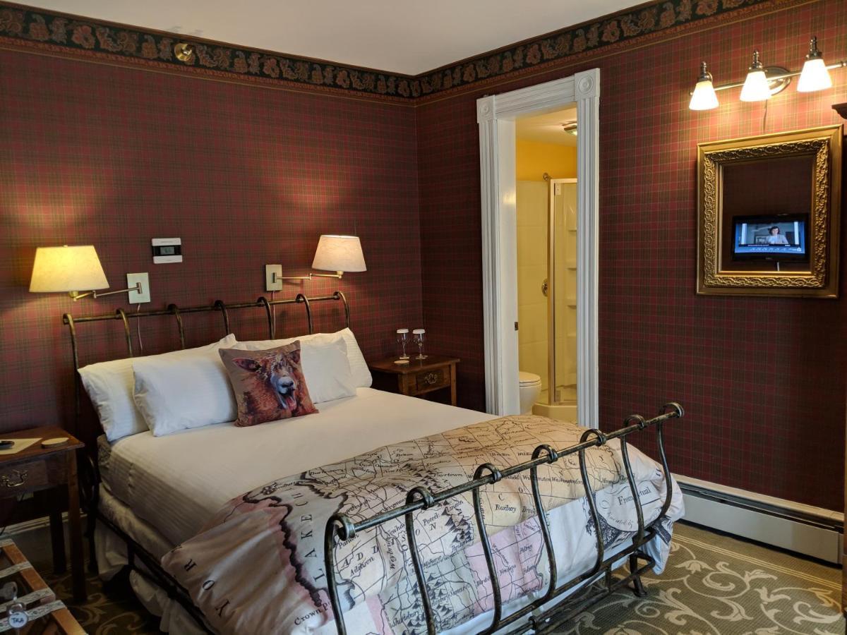 Heart Of The Village Bed & Breakfast In Shelburne Vt Zimmer foto